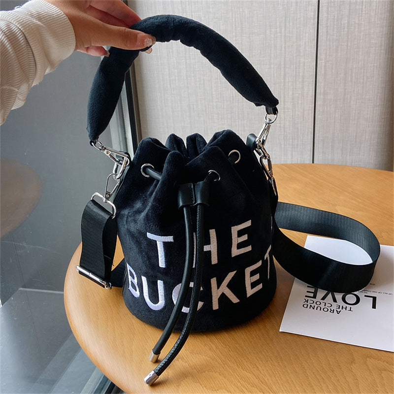 The Liora Bucket
